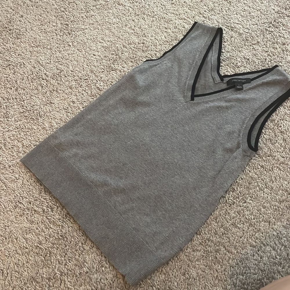 Gray, Vest - Picture 4 of 4
